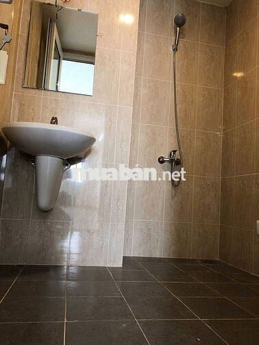 Căn 2pn2wc cc Moscow, nhà sạch mới, tiện nghi đầy đủ