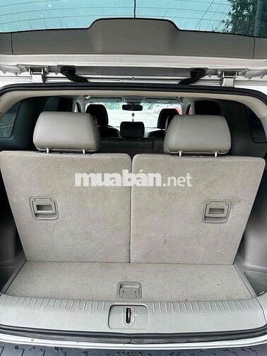 Xe 7 chỗ số tự động