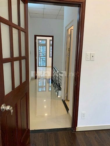 BÁN NHÀ HẺM THÔNG LÊ QUANG ĐỊNH Cách MT VÀI BƯỚC 3TẦNG 54M2 GIÁ 7.3 TỶ