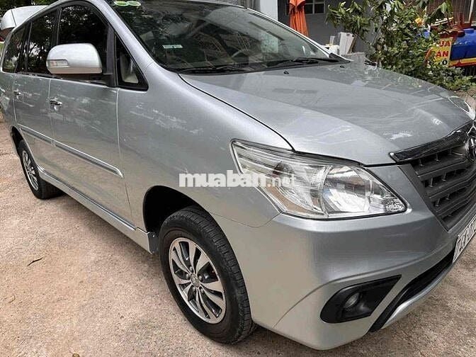 tôi cần bán toyota inova