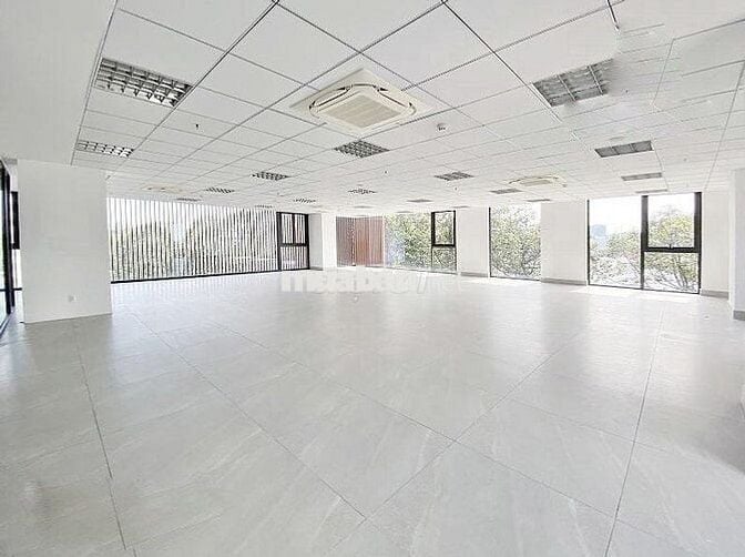 Thuê văn phòng Bình Thạnh, 70–230m², giá rẻ chỉ 300k/m², full tiện ích