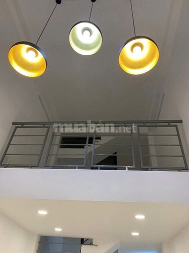 BÁN NHÀ HẺM THÔNG LÊ QUANG ĐỊNH Cách MT VÀI BƯỚC 3TẦNG 54M2 GIÁ 7.3 TỶ