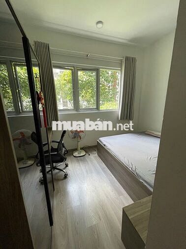 Cho thuê hot căn hộ Ruby - Celadon City . giá chỉ 10tr/tháng. Ở Liền