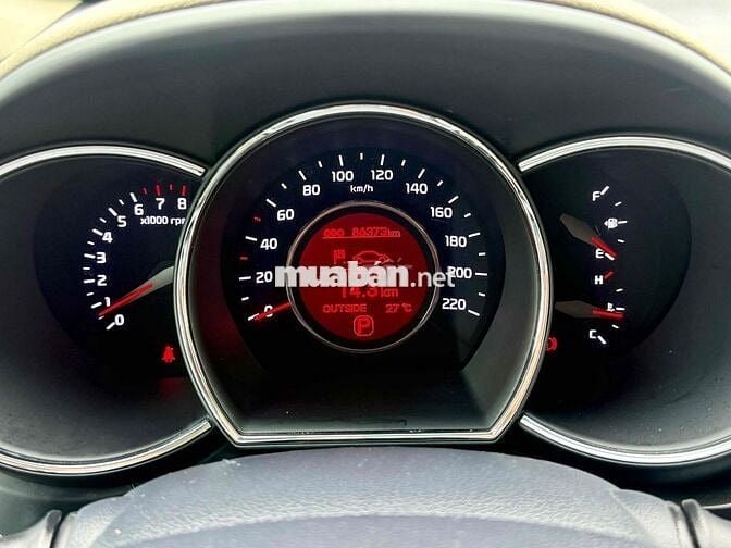 🆘🆘🆘RIO 1.4L 10/2015 Hatchback Nhập Hàn Quốc Zin99%