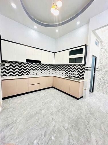 BÁN NHÀ 3 TẦNG LÊ VĂN QUỚI HẺM XE HƠI