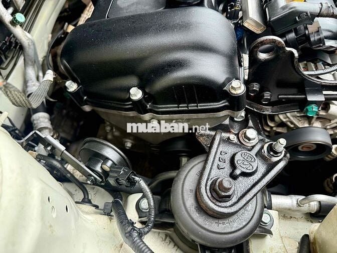 🆘🆘🆘RIO 1.4L 10/2015 Hatchback Nhập Hàn Quốc Zin99%