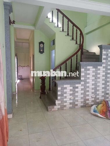 Nhà riêng ,dt53m ,2n,2vs,gần trường cấp1,2 vĩnh quỳnh