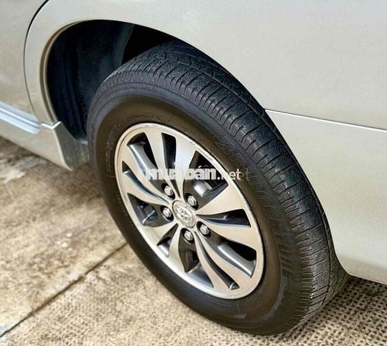 🆘🆘🆘INNOVA 2.0E 3/2016 Số Sàn 01Chủ XE ĐẸP ZIN 99%