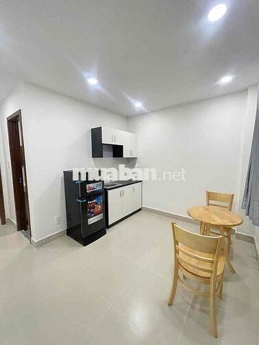 PENTHOUSE FULL NỘI THẤT BAN CÔNG SÂN THƯỢNG NHÀ MỚI PHÒNG ĐẸP RỘNG