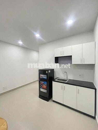 PENTHOUSE FULL NỘI THẤT BAN CÔNG SÂN THƯỢNG NHÀ MỚI PHÒNG ĐẸP RỘNG