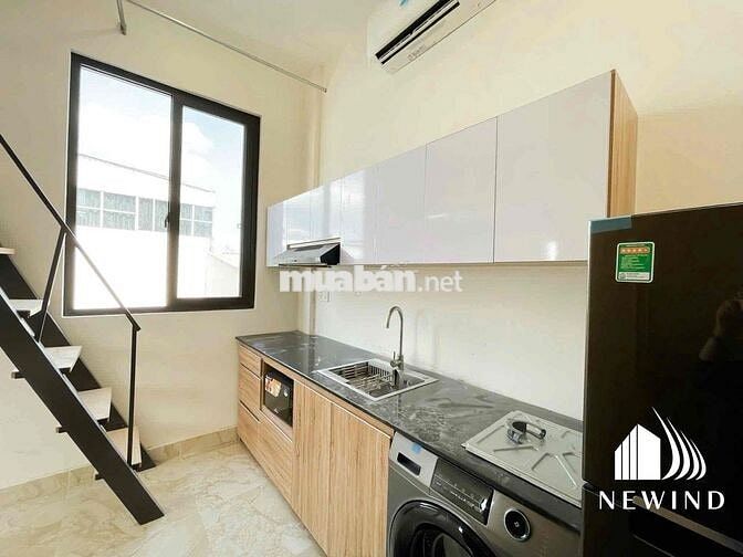 Căn Hộ Duplex, Có máy giặt riêng, cửa sổ trời . Ngay Lotte Mart Quận 7