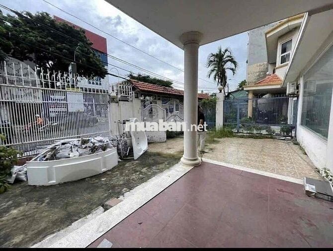 BIỆT THỰ 12x25.5 MẶT TIỀN VÕ OANH, QBT, TRỆT LẦU ST, GIÁ: 150TR CÒN TL