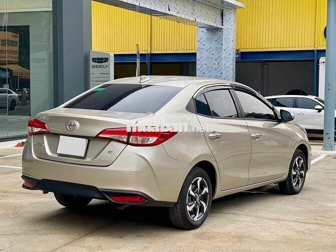 Toyota Vios 2023 G - 9600 km