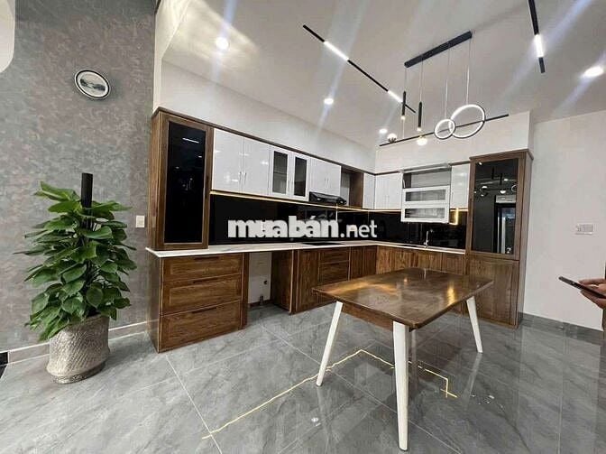 Cho thuê nhà 3 tầng mt hoàng hiệp hòa xuân