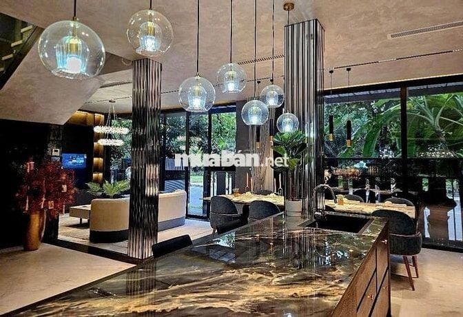 CHO THUÊ BT HƯNG THÁI R2, PHÚ MỸ HƯNG Q7, DT 15x20M, TRỆT 1 LẦU, 150TR