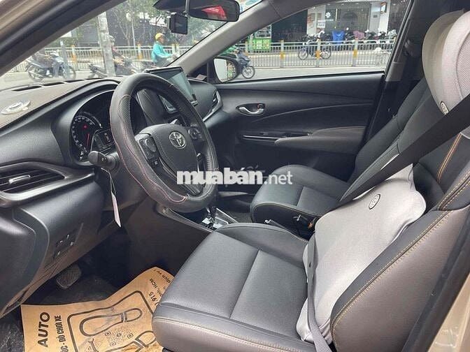 Toyota Vios 2023 G - 9600 km