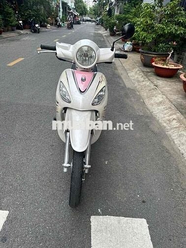 Xe số SYM Angela 2015 Trắng - Hồng Mới 95% (ít đi)