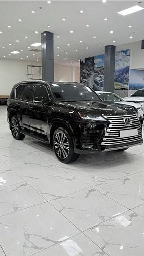 Bán Lexus LX600 Urban 7 chỗ, sản xuấ 2023, một chủ Hà Nội.