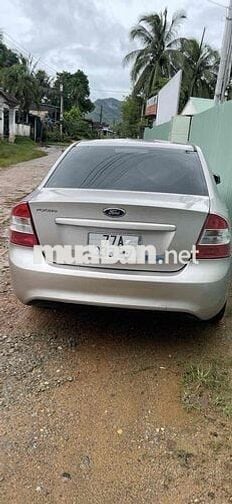 Ford Focus 2010 gia đình sử dụng