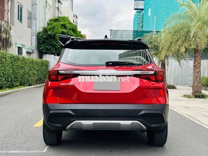 Kia Seltos 2023 1.6 AT Deluxe - 49000 km