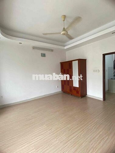 1PN Tách Bếp, Ban Công Full Nội Thất - Ngay ĐH Văn Lang