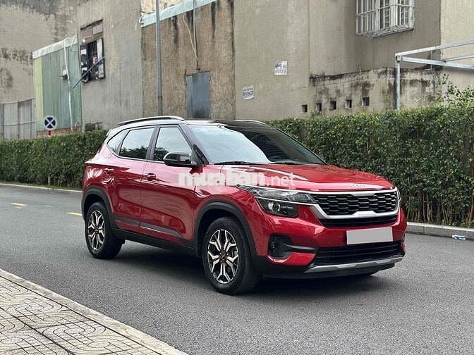 Kia Seltos 2023 1.6 AT Deluxe - 49000 km