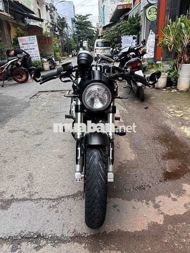 GPX Gentleman 200 biển số Sài Gòn