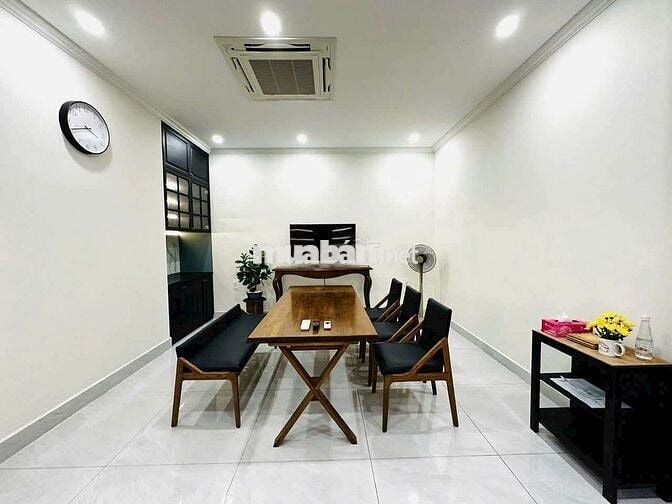 Biệt thự cao cấp The Peak Garden