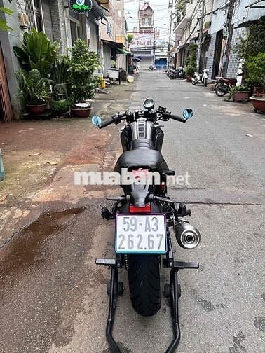 GPX Gentleman 200 biển số Sài Gòn