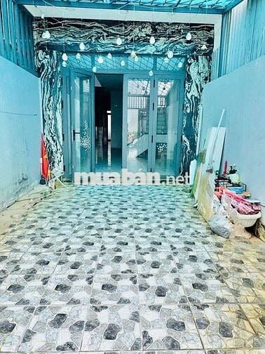 Cho thuê nhà Hà Huy Giáp, 100m2, hxh