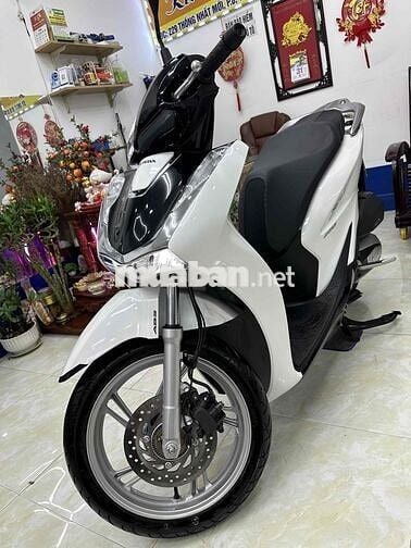 SH 160CHINHCHỦ 2025 ODO 1K NHƯ MỚI GIÁ TỐt