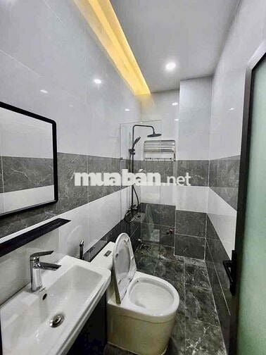 Nhà Đẹp 4 Tầng — Gần Luỹ Bán Bích Hoà Bình HL2 4x14 Hướng Nam