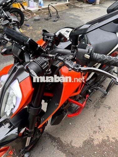 KTM Duke 390 biển số Sài Gòn