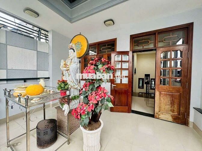 Cho thuê nhà nguyên căn.Đường Nguyễn Thiện Thuật.Phường 2.Quận 3.