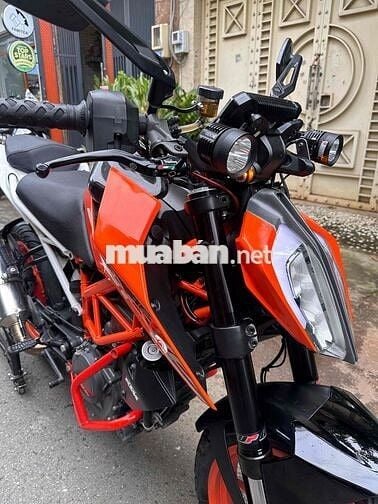 KTM Duke 390 biển số Sài Gòn