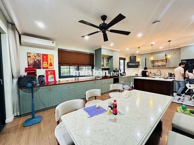 SIÊU PHẦM NHÀ XUÂN ĐỈNH - GARA OTO - LÔ GÓC -  MẶT TIỀN SIÊU KHỦNG