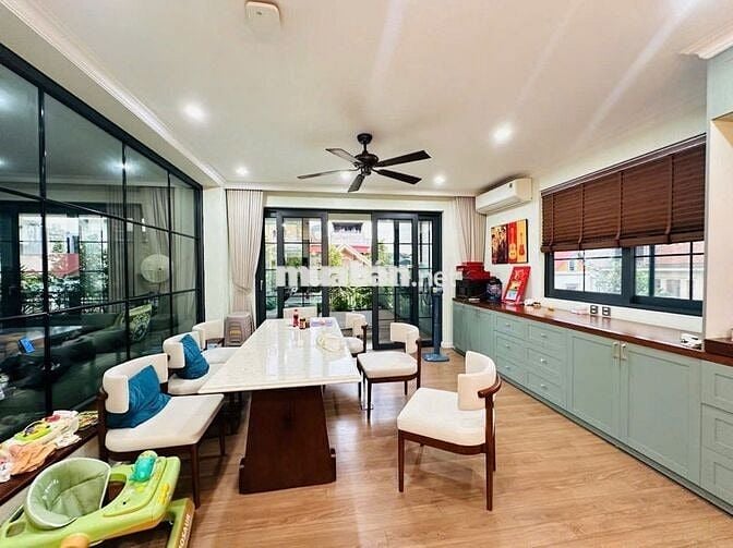 SIÊU PHẦM NHÀ XUÂN ĐỈNH - GARA OTO - LÔ GÓC -  MẶT TIỀN SIÊU KHỦNG