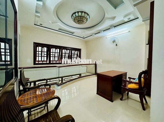 Cho thuê nhà nguyên căn.Đường Nguyễn Thiện Thuật.Phường 2.Quận 3.