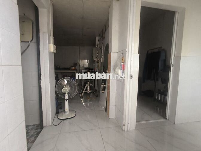 Nhà cấp 4 Xuân Thới Đông 2 – 179m², giá chỉ 4.5 Tỷ, Nở Hậu, SHR