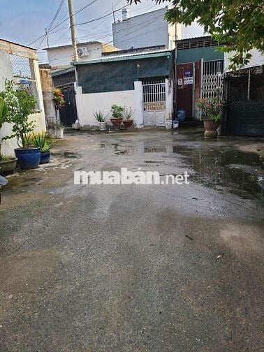 Nhà cấp 4 Xuân Thới Đông 2 – 179m², giá chỉ 4.5 Tỷ, Nở Hậu, SHR