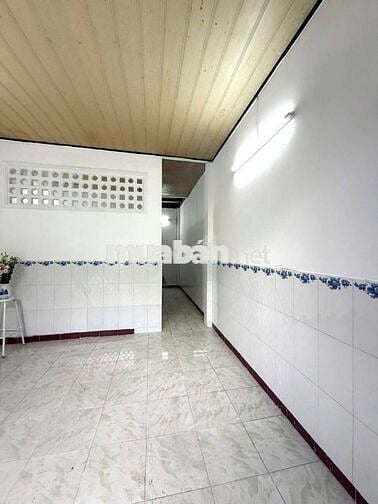 NHÀ 1 TRỆT 1 LẦU 4X10 3PN 2WC HẺM 184 ÂU DƯONG LÂN NGAY TRUNG TÂM