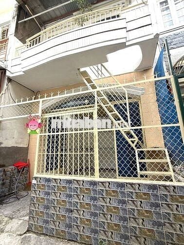 NHÀ 1 TRỆT 1 LẦU 4X10 3PN 2WC HẺM 184 ÂU DƯONG LÂN NGAY TRUNG TÂM