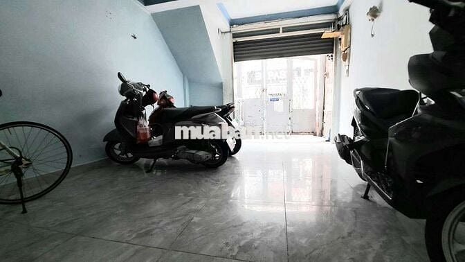 Phòng Q10 gần ĐH Hoa Sen Thành Thái chính chủ