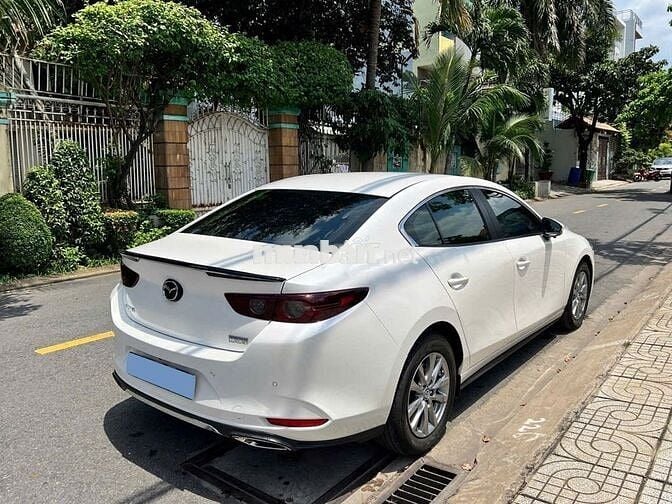 Mazda 3 2024 1.5L Luxury - 19000 km