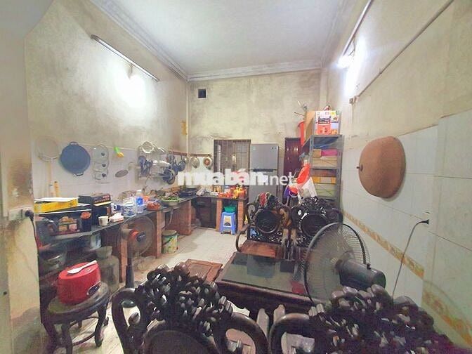 BÁN MẢNH ĐẤT VÀNG Ở TÂY HỒ - 50M2 - NGÕ THÔNG TỨ TUNG - VÀI PHÚT RA HỒ