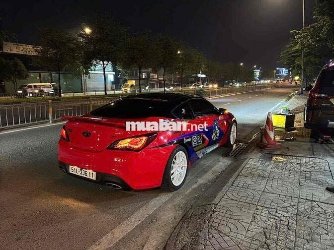 Genesis Coupe 2.0 Bi-Turbo 2012