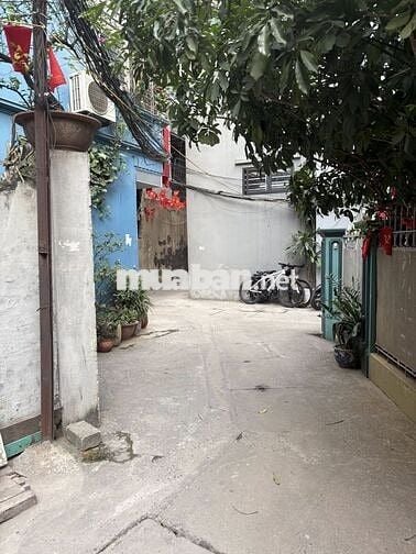 BÁN MẢNH ĐẤT VÀNG Ở TÂY HỒ - 50M2 - NGÕ THÔNG TỨ TUNG - VÀI PHÚT RA HỒ