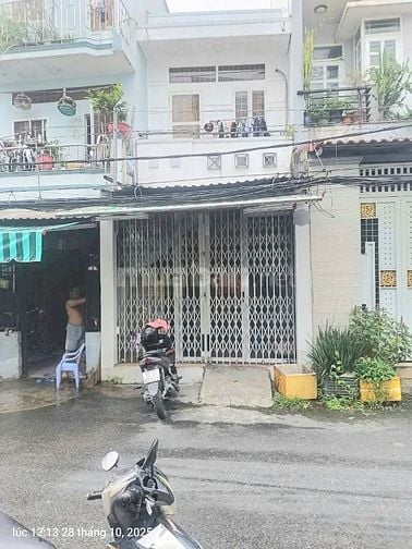 Cần bán gấp nhà 1trệt, 1 lầu, Hẻm ra Bùi Minh Trực P5, Q8. N3,5m xD12m