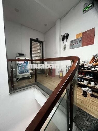 BÁN GẤP CHDV - 206 M2- 4 TẦNG -7PN- 7WC