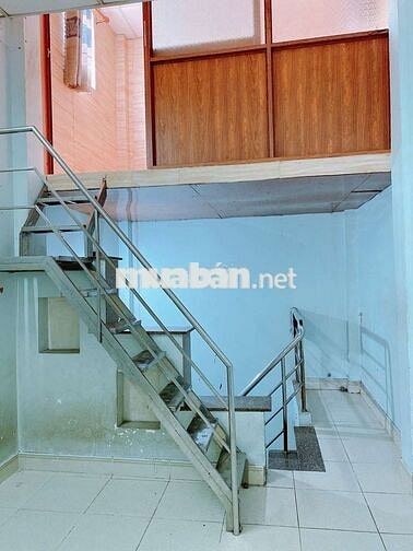 Nhà đường CHIẾN LƯỢC [3x10, lững, 1 lầu, 2pn, 2toilet] 6tr/tháng